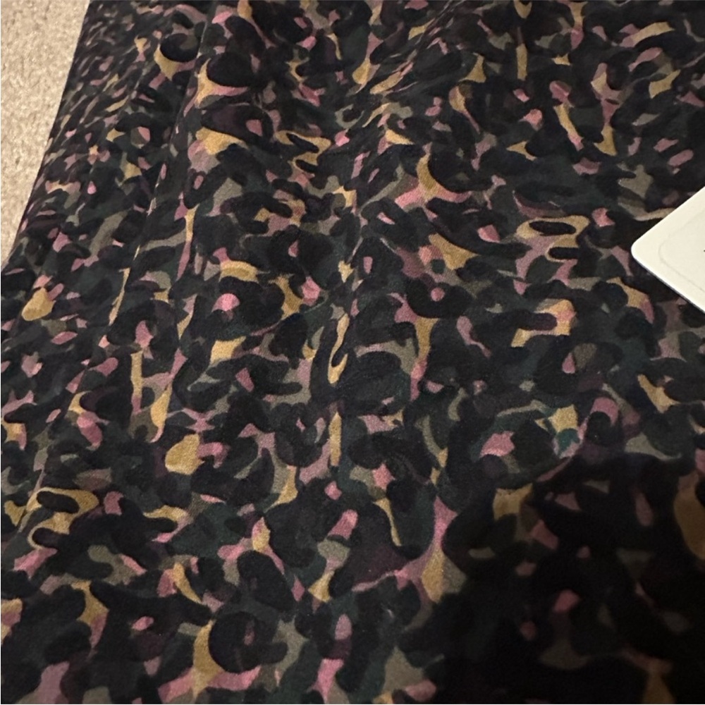 Lululemon Athletica Black and Pink Patterned Leggings
